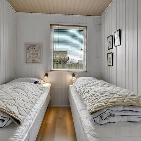 Дом отдыха Hs010-henne-hjelmevej-7 *