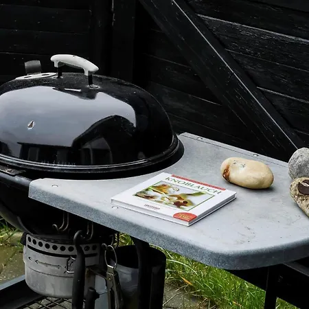 Hs010-henne-hjelmevej-7 *