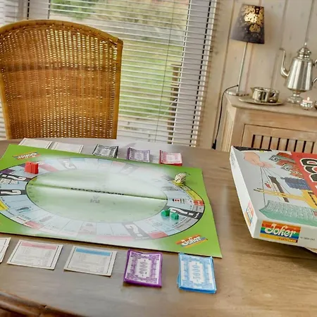 Hs010-henne-hjelmevej-7 *