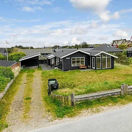 Hs010-henne-hjelmevej-7 Henne Strand